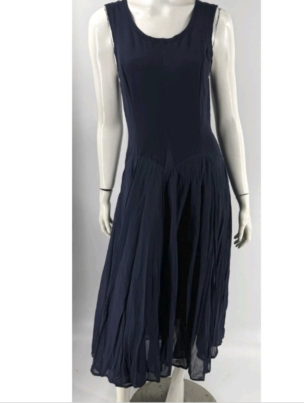 Kaktus Navy Sleeveless Pleated Midi Dress